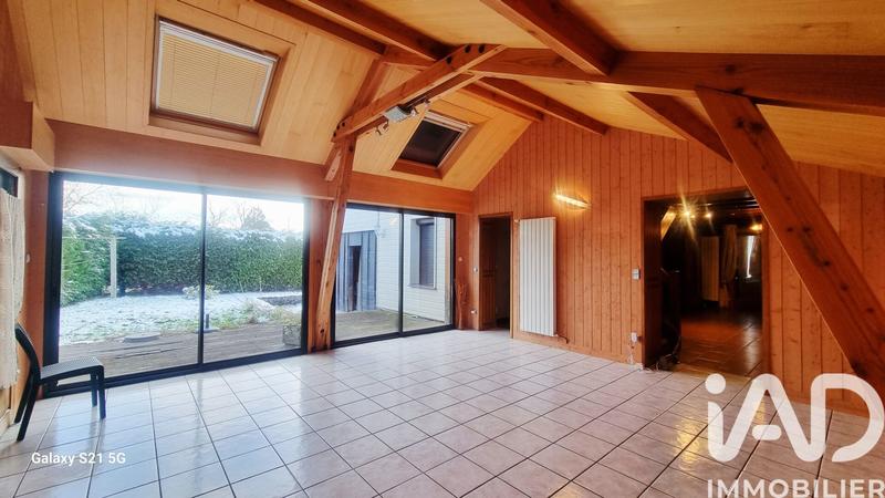 Maison - 202 m² - 5 pièces