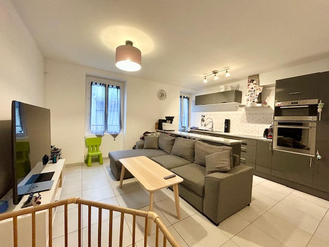 Maison de village - 95 m² - 4 pièces