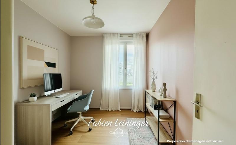 Appartement - 98 m² - 5 pièces