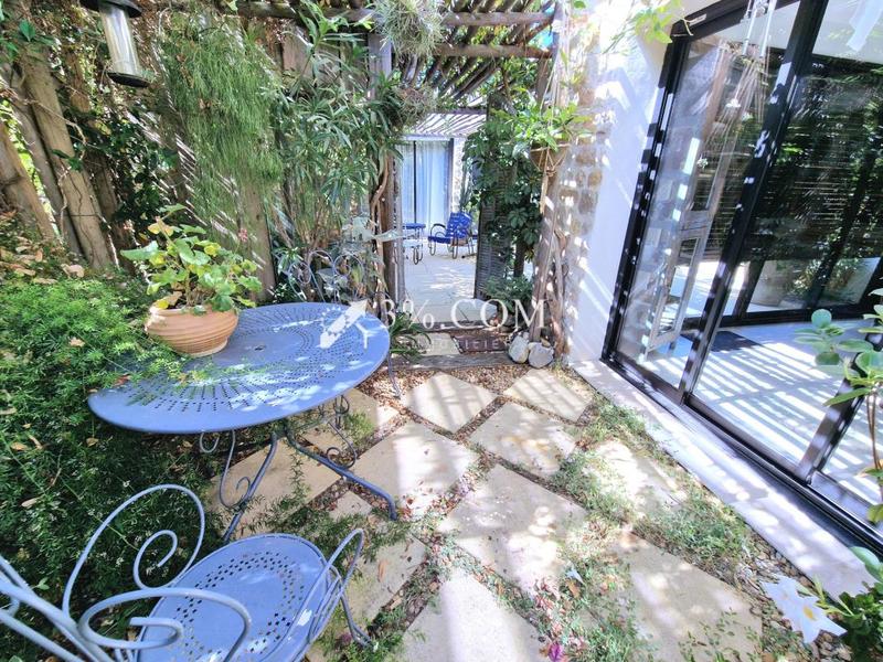 Villa - 98 m² - 5 pièces