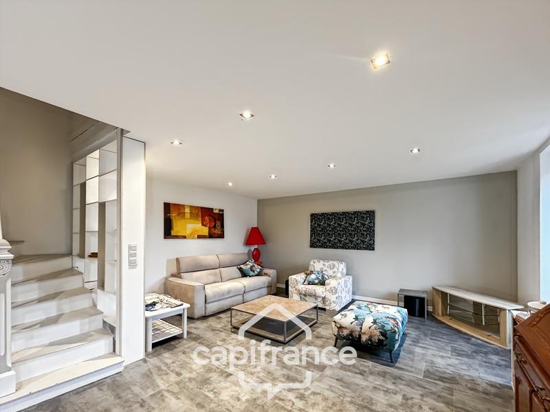 Maison - 87 m² - 4 pièces