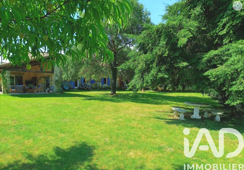 Maison - 197 m² - 6 pièces