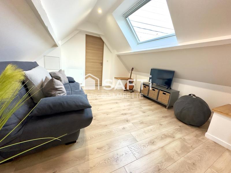 Maison - 199 m² - 8 pièces