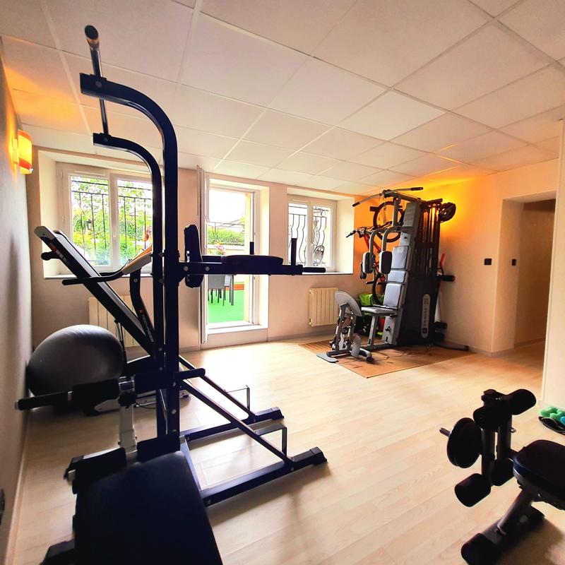 Maison - 184 m² - 5 pièces