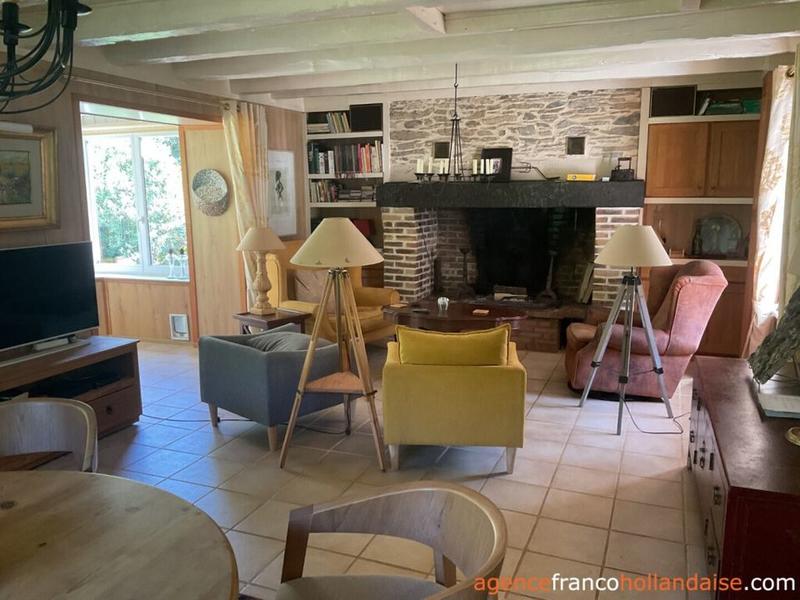 Maison - 110 m² - 6 pièces