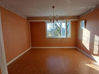 Appartement - 93 m² - 4 pièces