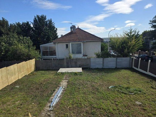 Maison contemporaine - 200 m² - 7 pièces