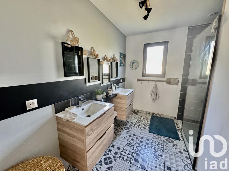 Maison - 160 m² - 5 pièces