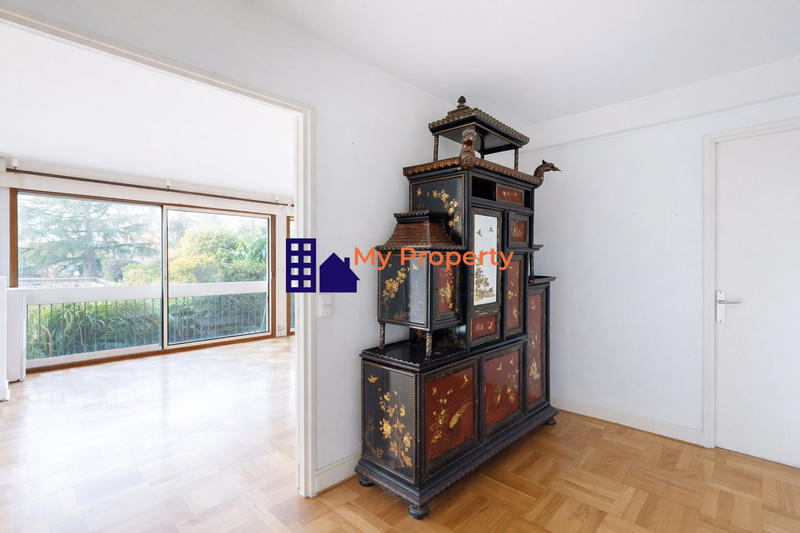 Appartement - 85 m² - 4 pièces