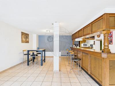 Appartement - 83 m² - 3 pièces