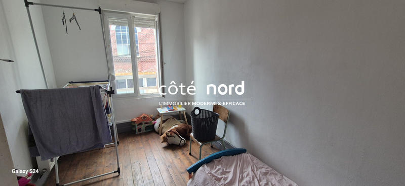 Maison - 87 m² - 5 pièces