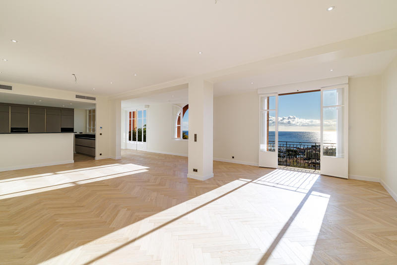 Appartement - 190 m² - 4 pièces