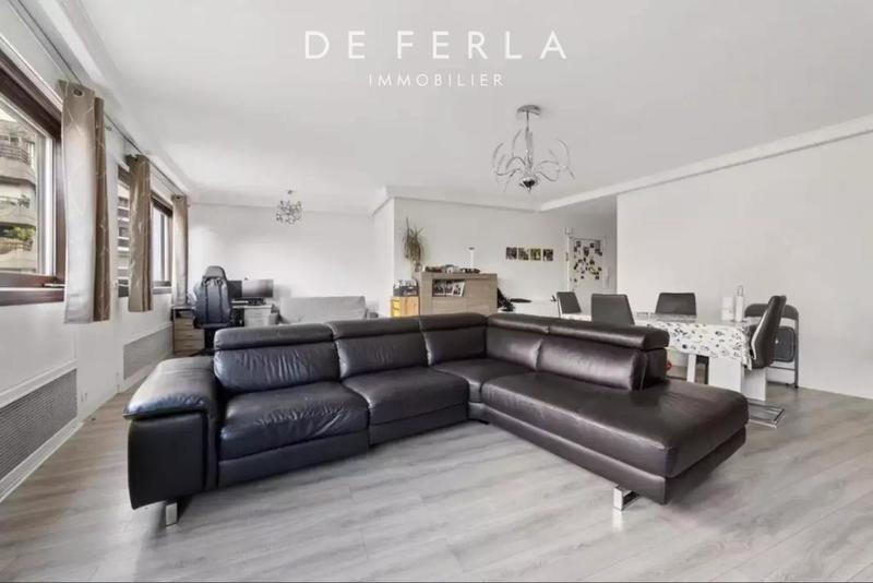 Appartement - 93 m² - 3 pièces