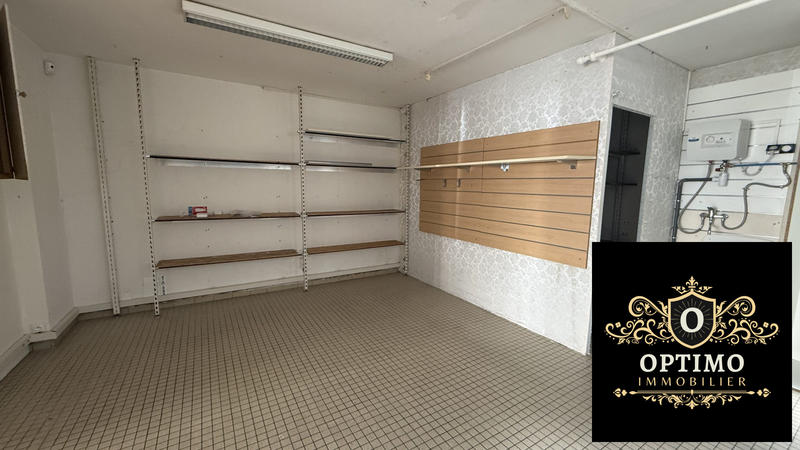 Magasins - 70 m²