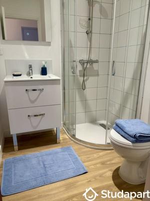 Chambre - 17 m² - 1 pièce