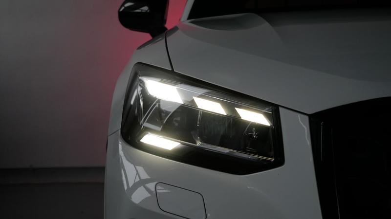 Audi Q2 35 Tfsi 150ch s line s-Tronic Matrix Keyless Caméra Sous Garantie Audi