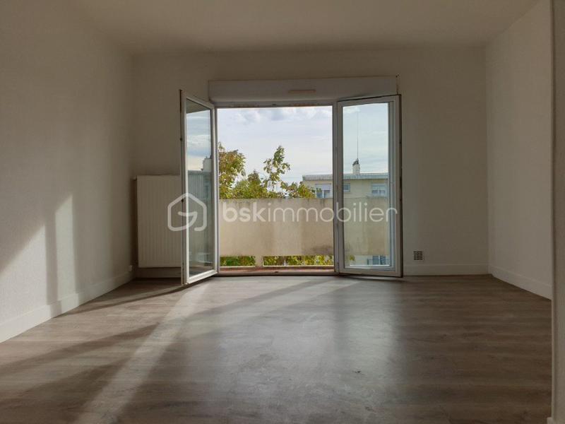 Appartement - 65 m² - 4 pièces