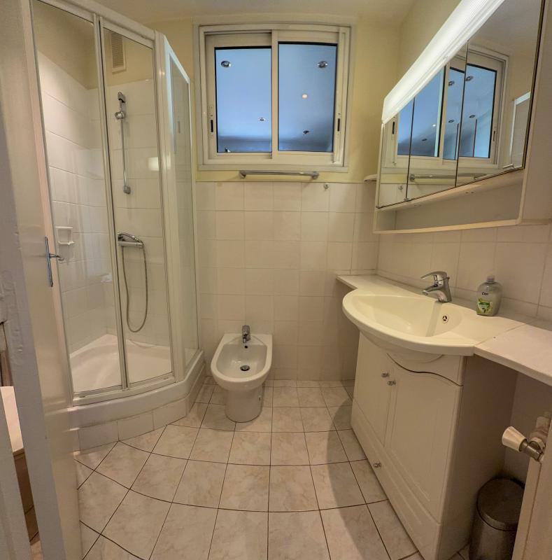 Studio - 24 m² - 1 pièce