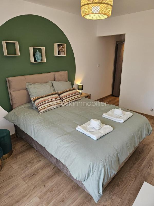 Appartement - 100 m² - 5 pièces