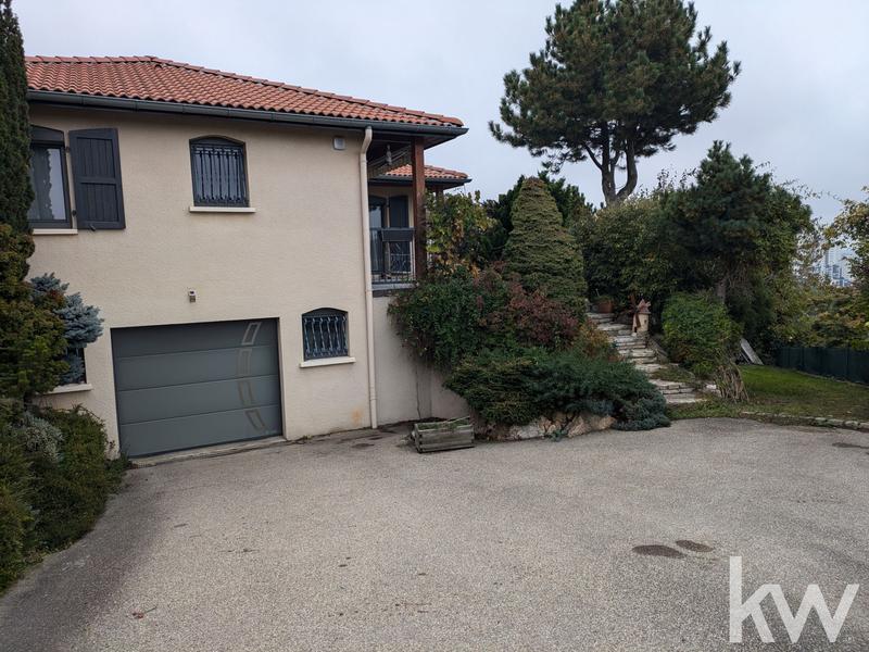 Maison - 119 m² - 5 pièces