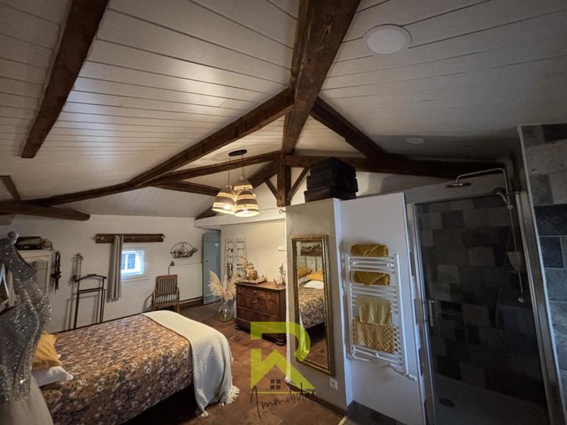 Maison de maîtres - 201 m² - 7 pièces