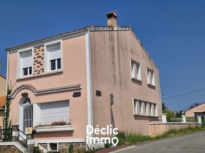 Maison de village - 112 m² - 5 pièces