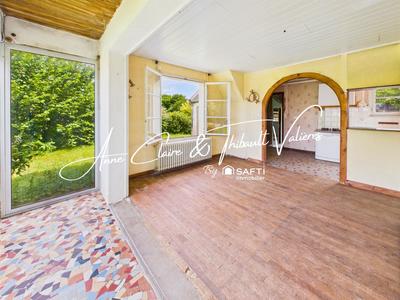 Maison - 71 m² - 5 pièces