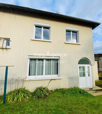 Maison - 61 m² - 4 pièces