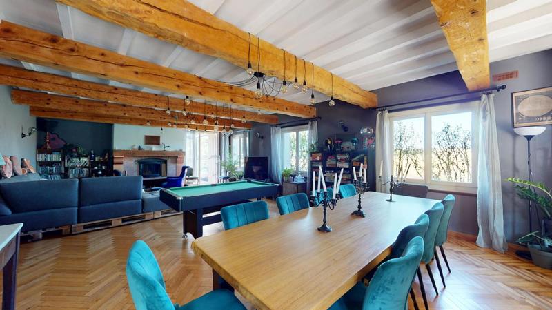 Maison - 249 m² - 6 pièces