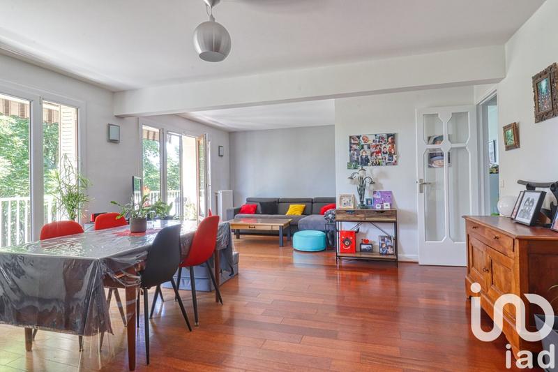 Appartement - 89 m² - 5 pièces