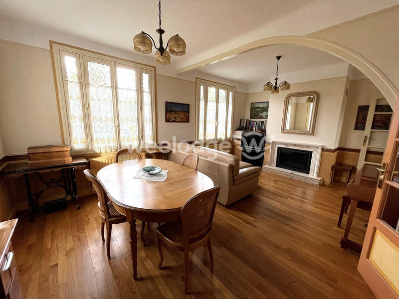 Maison ancienne - 139 m² - 8 pièces