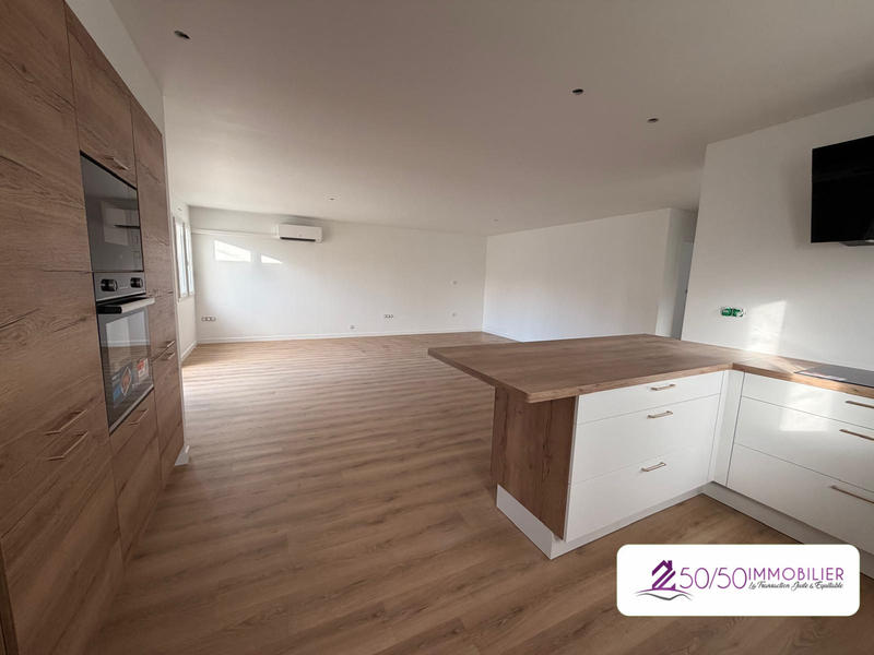 Maison - 110 m² - 4 pièces