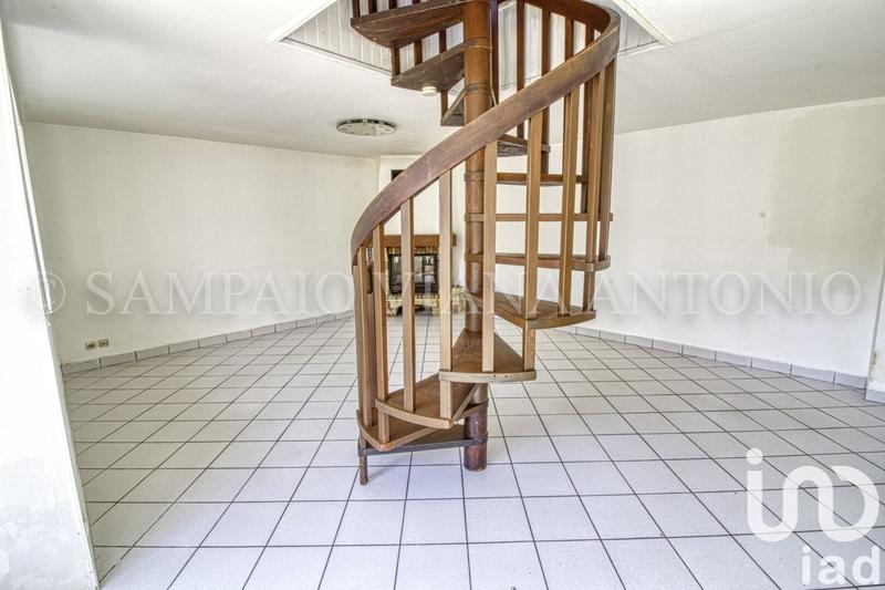 Maison - 96 m² - 4 pièces