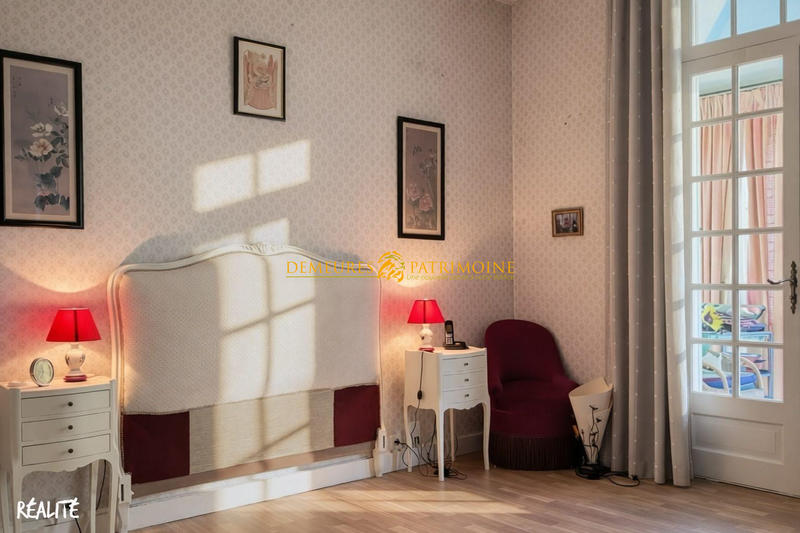 Maison - 162 m² - 5 pièces