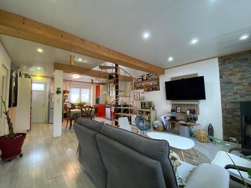 Maison - 101 m² - 5 pièces