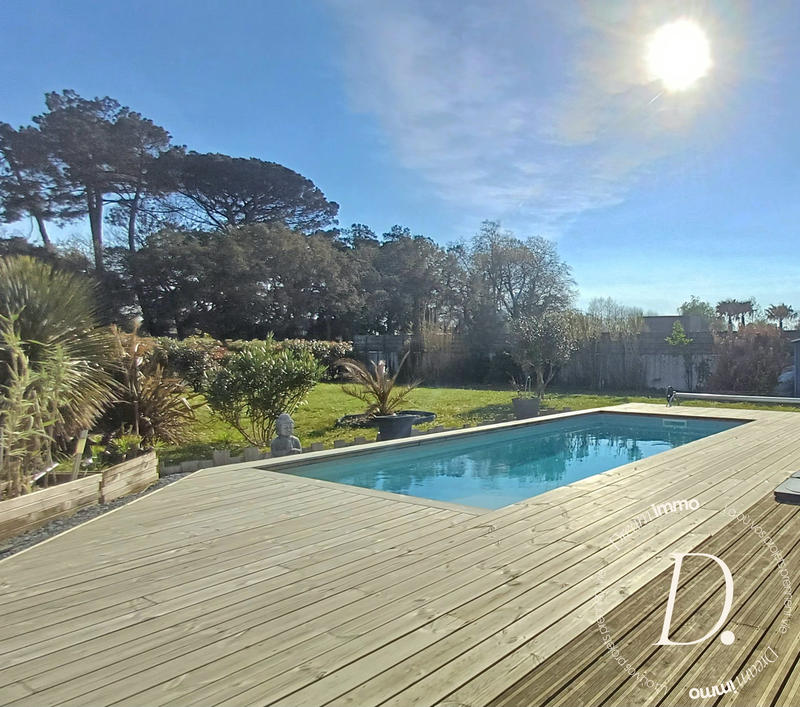 Maison contemporaine - 110 m² - 4 pièces