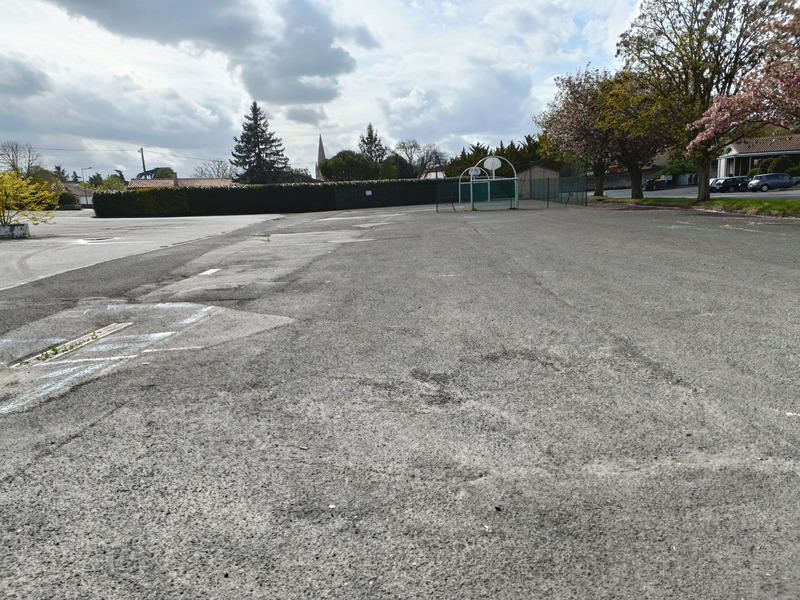 Local commercial - 79 m² - 3 pièces