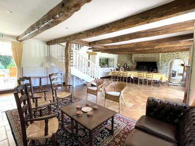 Maison de campagne - 300 m² - 9 pièces