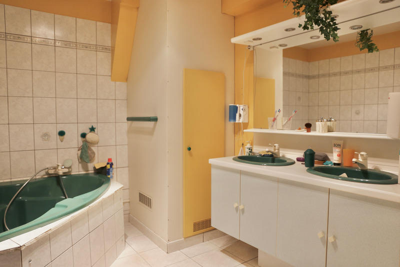 Maison - 162 m² - 6 pièces