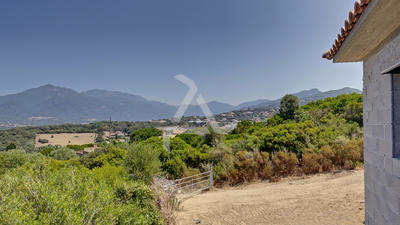 Appartement - 86 m² - 3 pièces