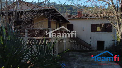 Maison ancienne - 79 m² - 4 pièces