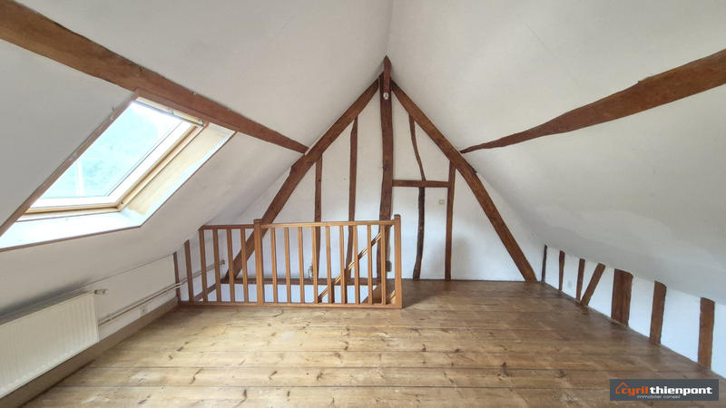 Maison - 90 m² - 5 pièces