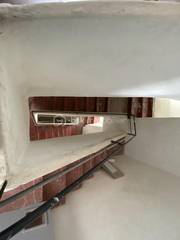 Immeuble - 150 m² - 6 pièces