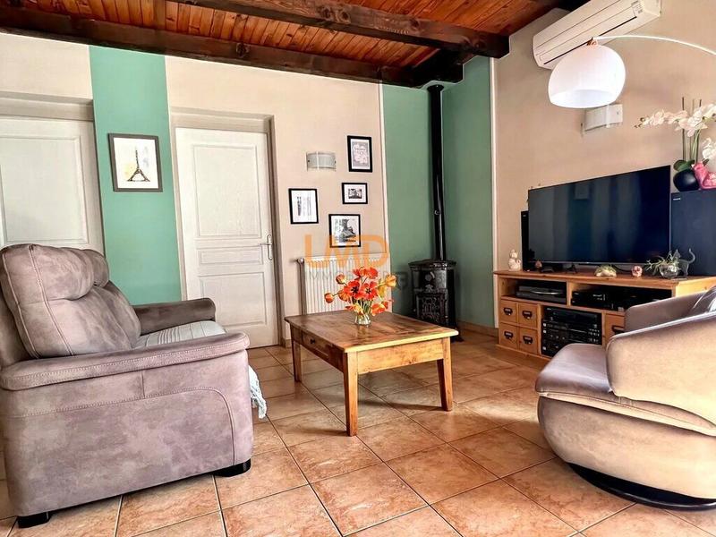 Maison - 95 m² - 4 pièces