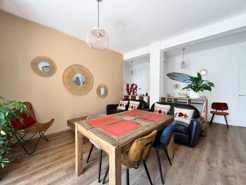 Appartement - 81 m² - 5 pièces