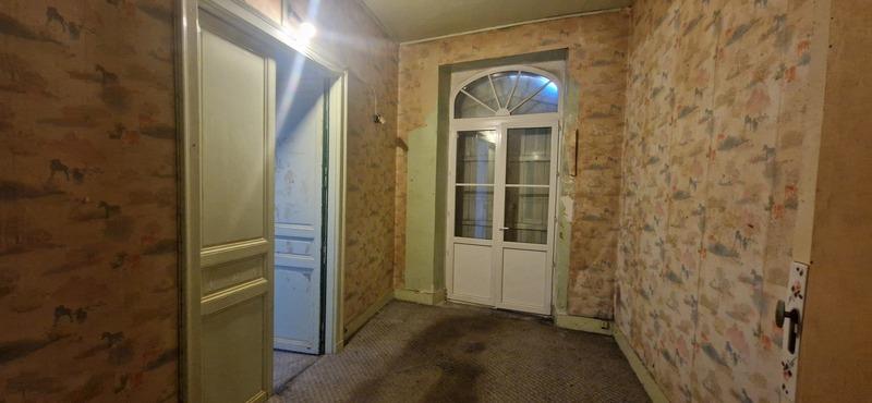 Appartement - 225 m² - 8 pièces
