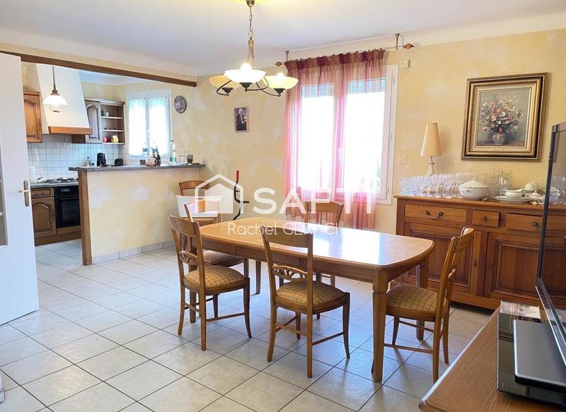 Maison - 96 m² - 5 pièces