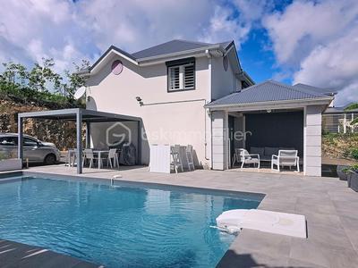 Villa - 95 m² - 4 pièces