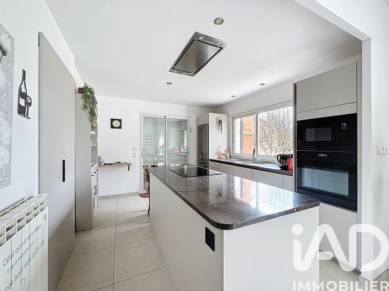 Maison - 136 m² - 4 pièces