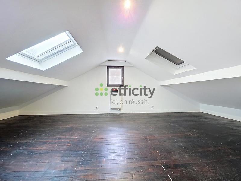 Maison - 152 m² - 7 pièces